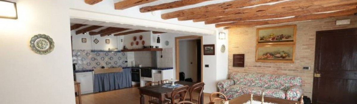 Cal Escori, una gran casa solariega en el Penedès